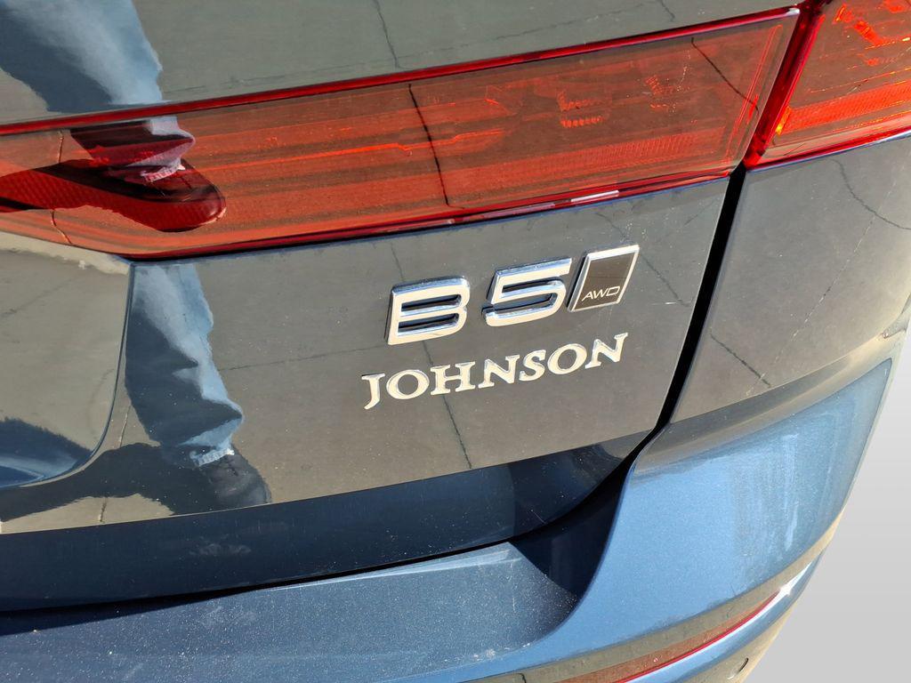 new 2026 Volvo XC60 car, priced at $53,775