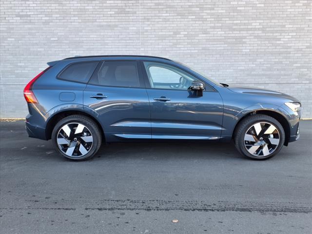 new 2025 Volvo XC60 Plug-In Hybrid car, priced at $65,035