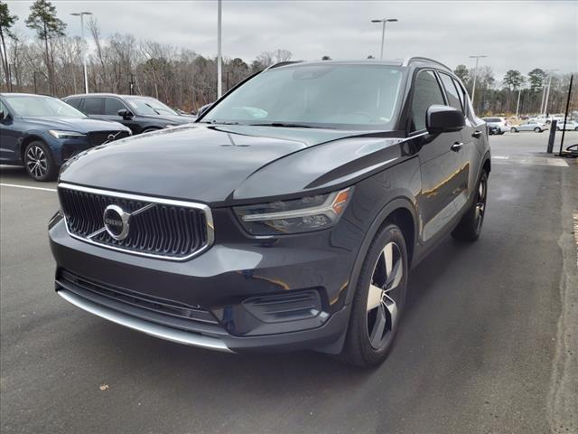 used 2020 Volvo XC40 car, priced at $24,121