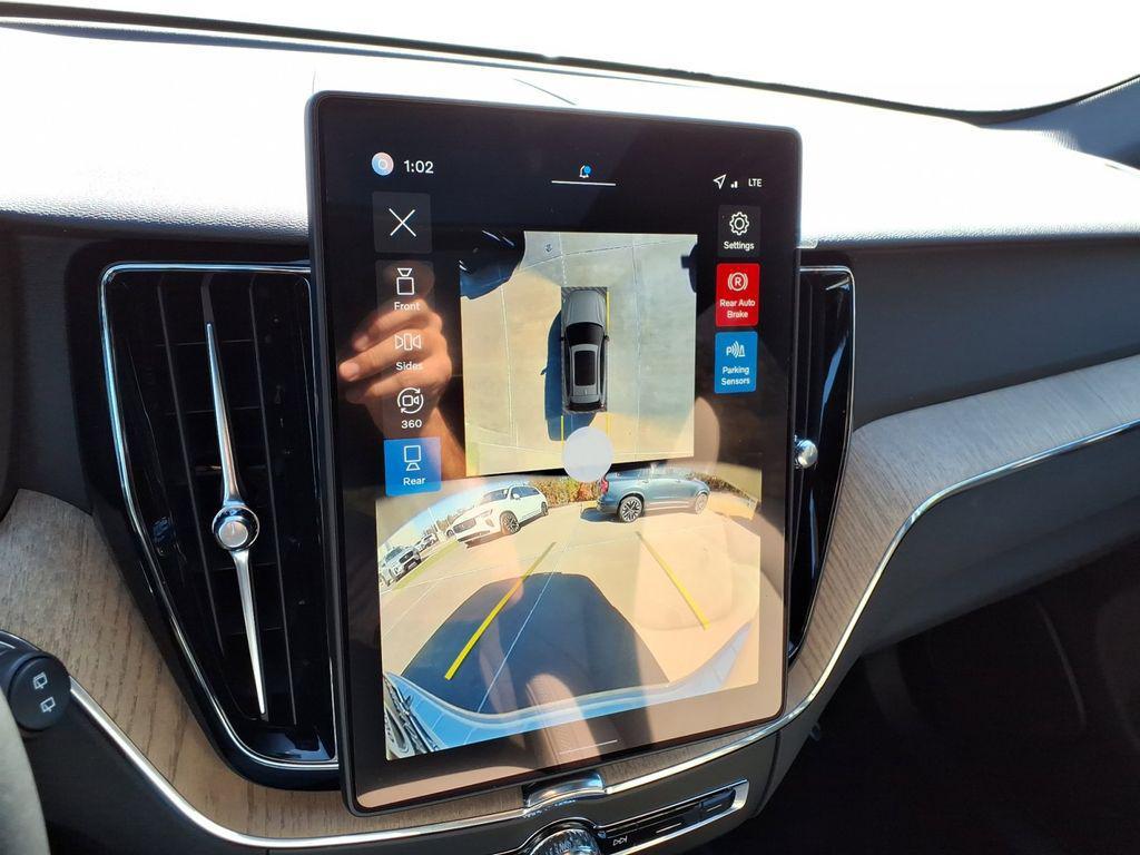 new 2026 Volvo XC60 car, priced at $54,985