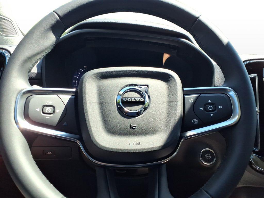new 2026 Volvo XC40 car, priced at $46,650