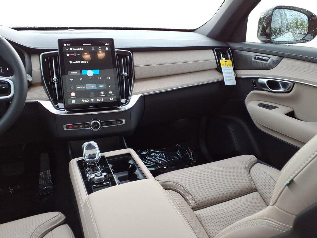 new 2026 Volvo XC90 car, priced at $72,075