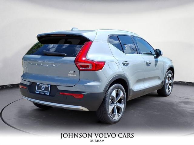 new 2025 Volvo XC40 car, priced at $44,015