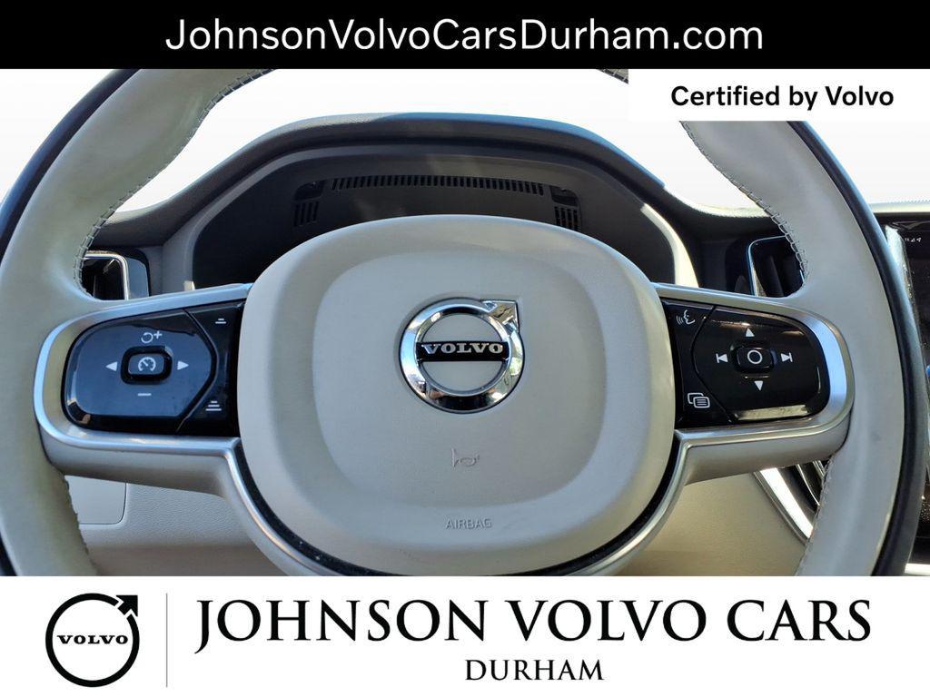 used 2023 Volvo XC60 car, priced at $35,984