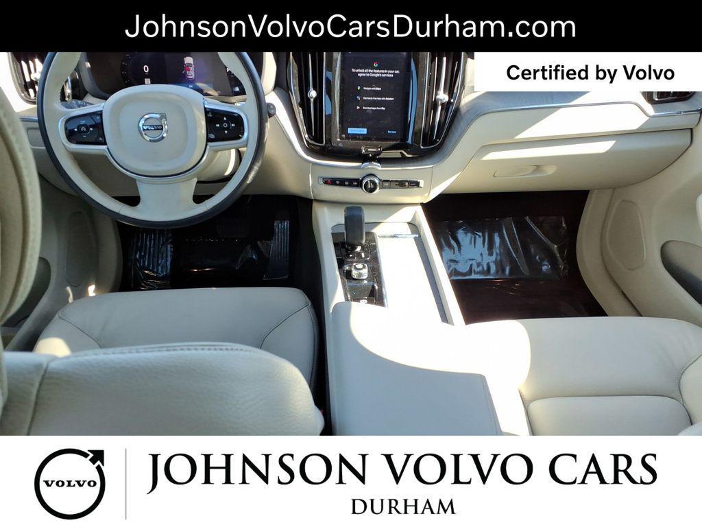 used 2023 Volvo XC60 car, priced at $35,984