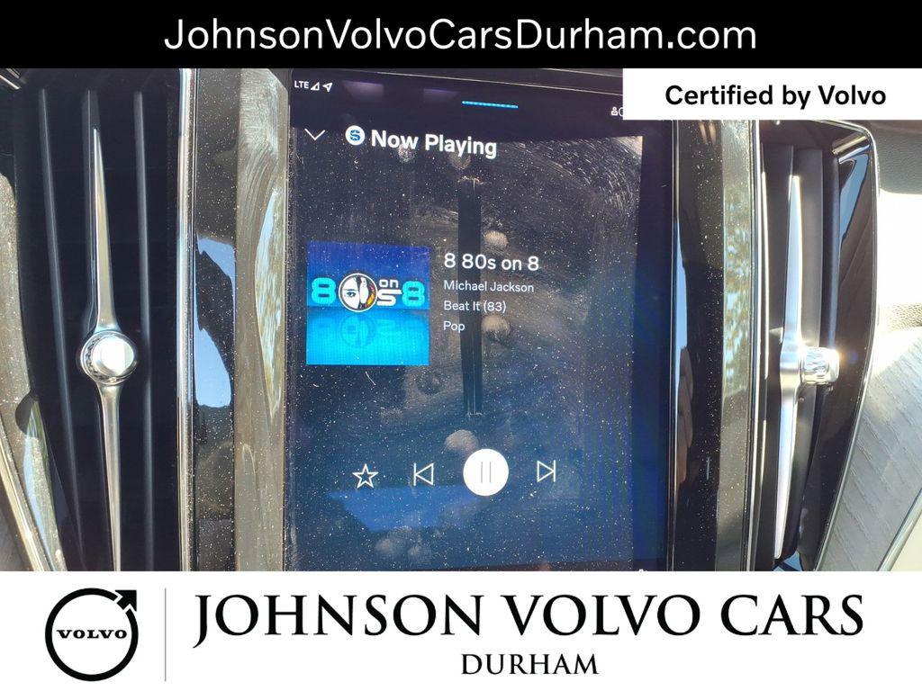 used 2023 Volvo XC60 car, priced at $35,984