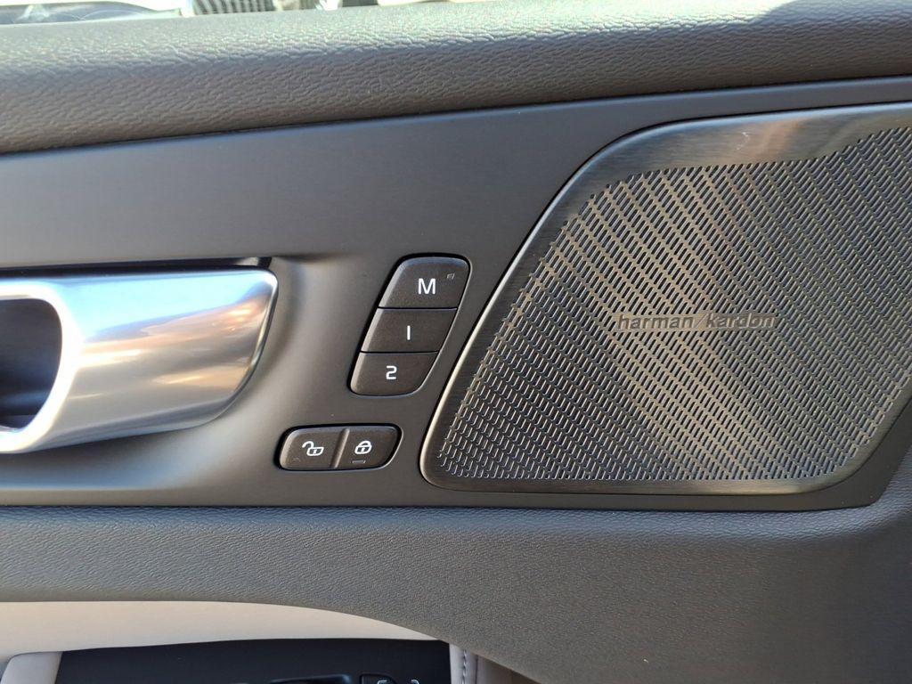 new 2026 Volvo XC60 car, priced at $55,785