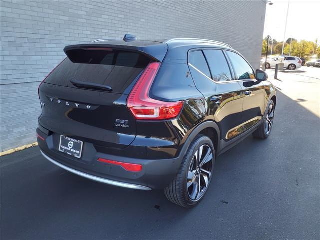 new 2024 Volvo XC40 car, priced at $49,975