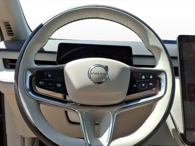 new 2025 Volvo EX90 car, priced at $87,950