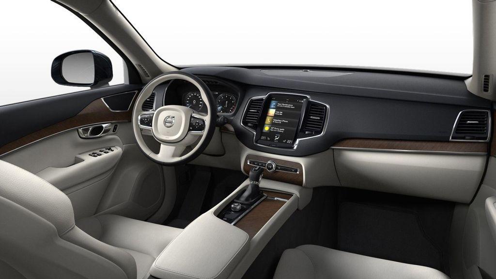 used 2022 Volvo XC90 car, priced at $42,331