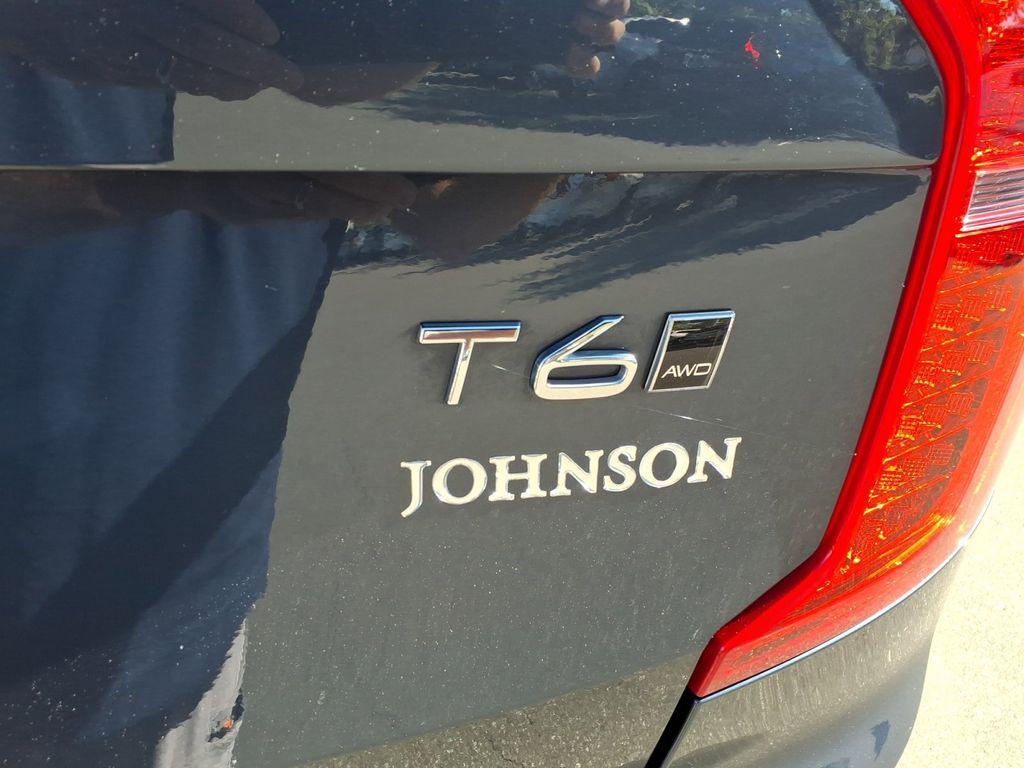 used 2022 Volvo XC90 car, priced at $42,331