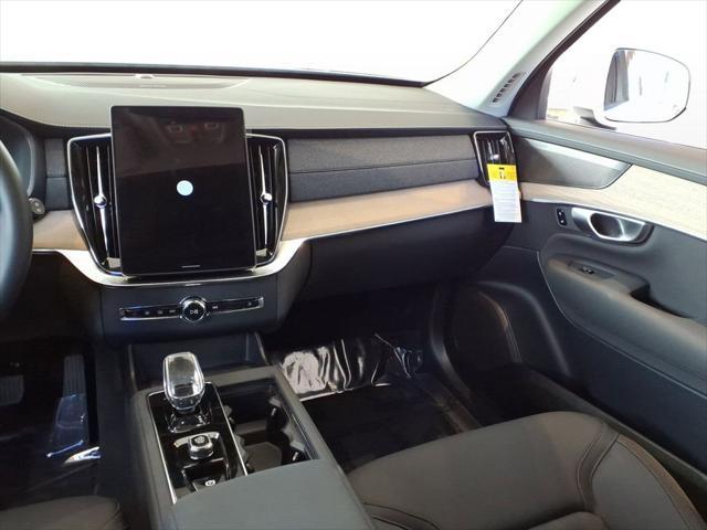 new 2025 Volvo XC90 car, priced at $64,555