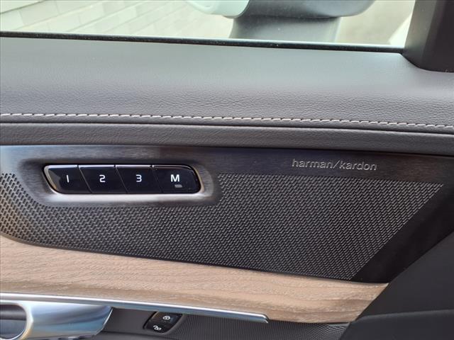 new 2025 Volvo XC90 Plug-In Hybrid car, priced at $76,805