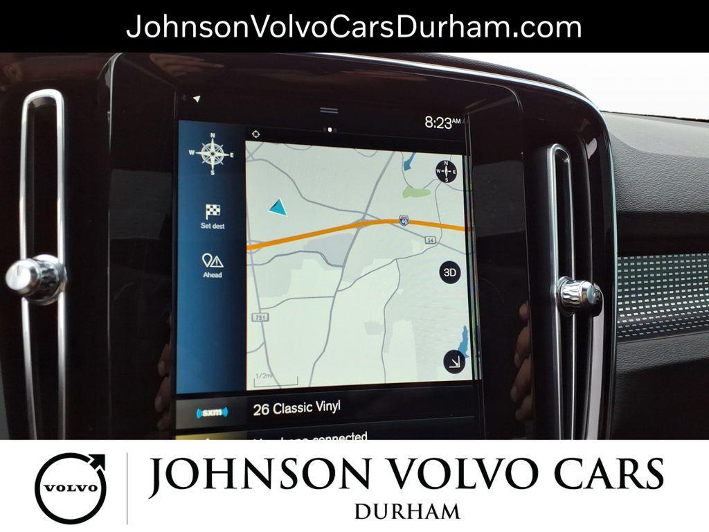 used 2021 Volvo XC40 car, priced at $26,984
