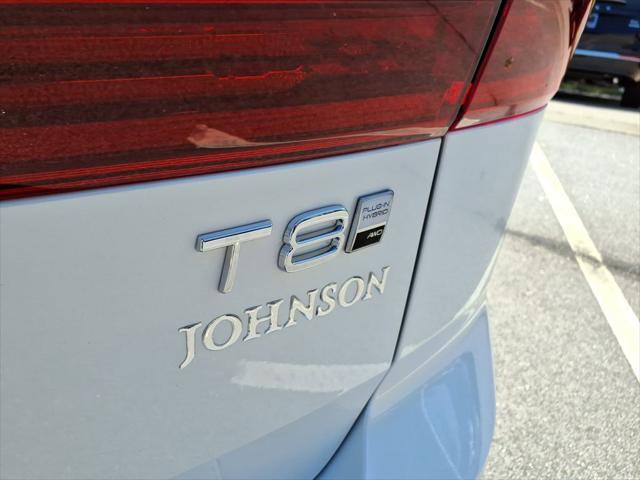 new 2026 Volvo XC60 Plug-In Hybrid car, priced at $74,235