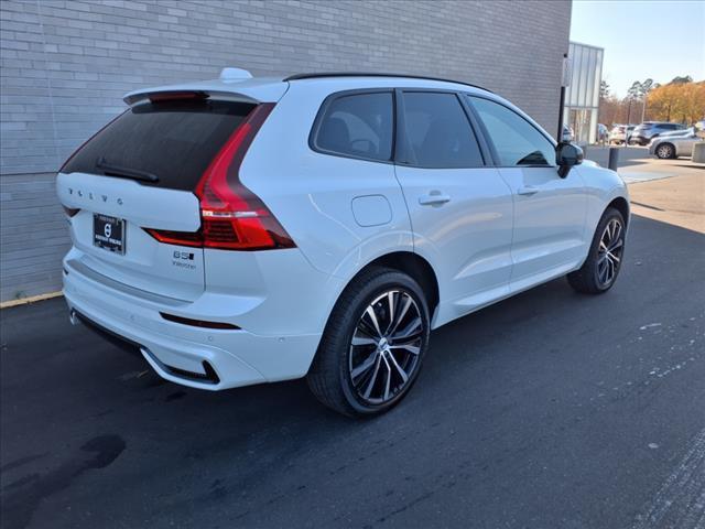 new 2025 Volvo XC60 car, priced at $57,835