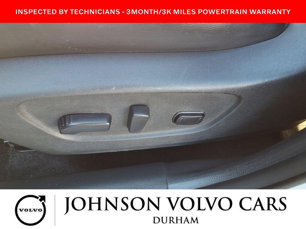 used 2014 Nissan Rogue car, priced at $9,311