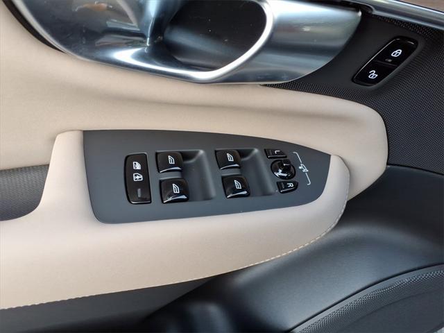 new 2025 Volvo XC90 car, priced at $68,655