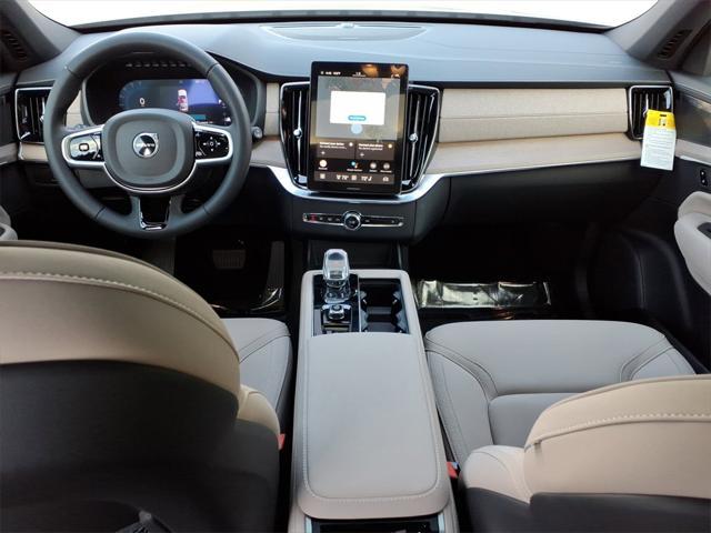 new 2025 Volvo XC90 car, priced at $68,655