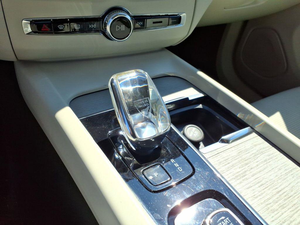 used 2023 Volvo XC60 car, priced at $41,922