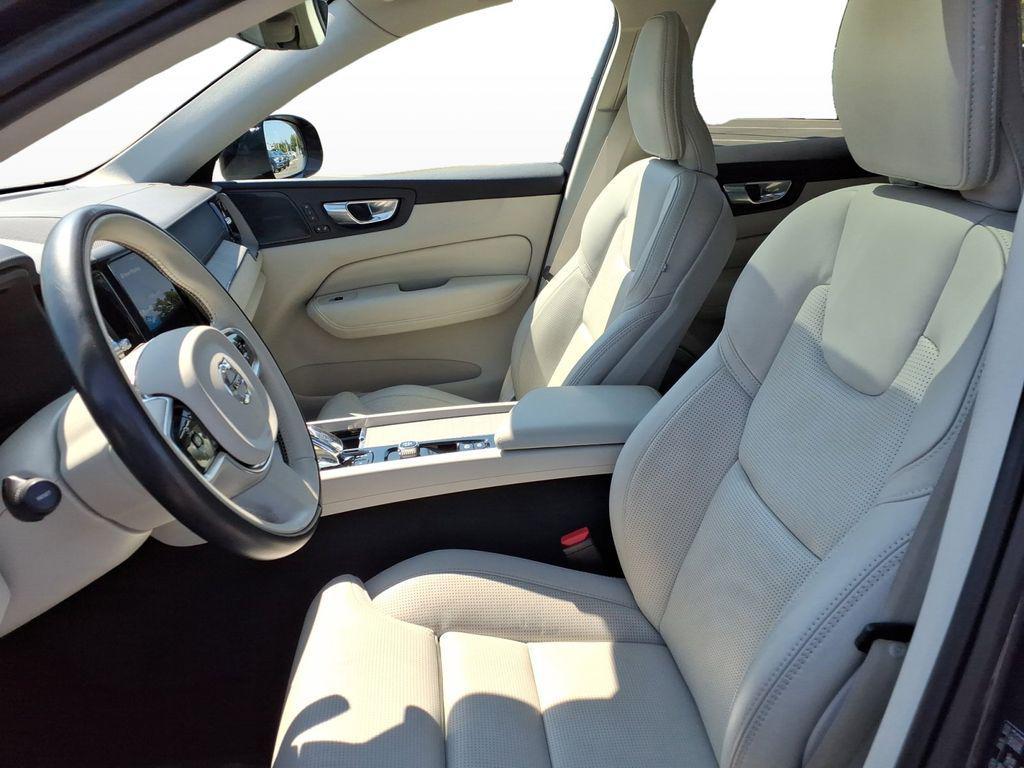 used 2023 Volvo XC60 car, priced at $41,922