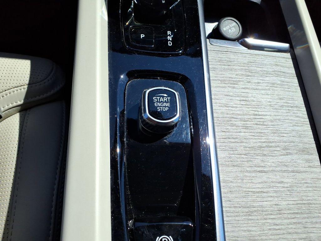 used 2023 Volvo XC60 car, priced at $41,922