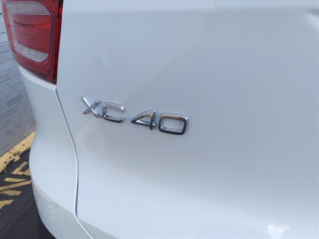 new 2025 Volvo XC40 car, priced at $45,015