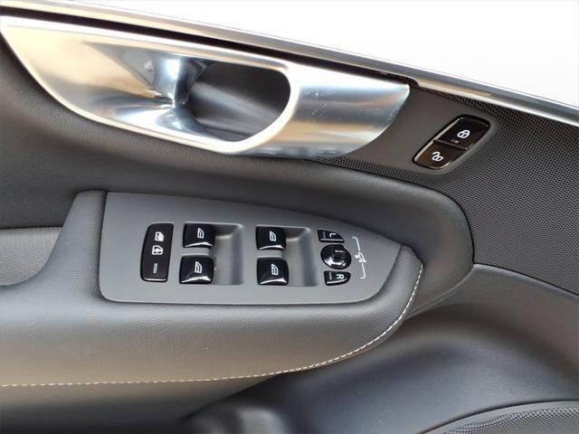 new 2025 Volvo XC90 Plug-In Hybrid car, priced at $80,765
