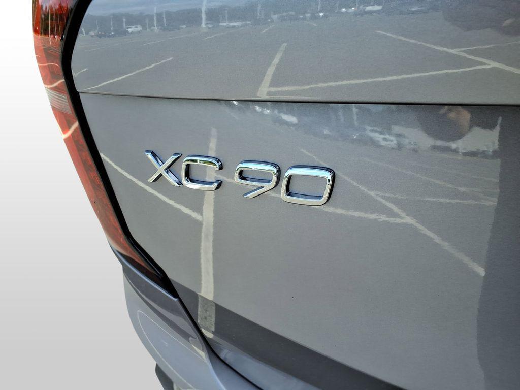new 2026 Volvo XC90 Plug-In Hybrid car, priced at $86,500