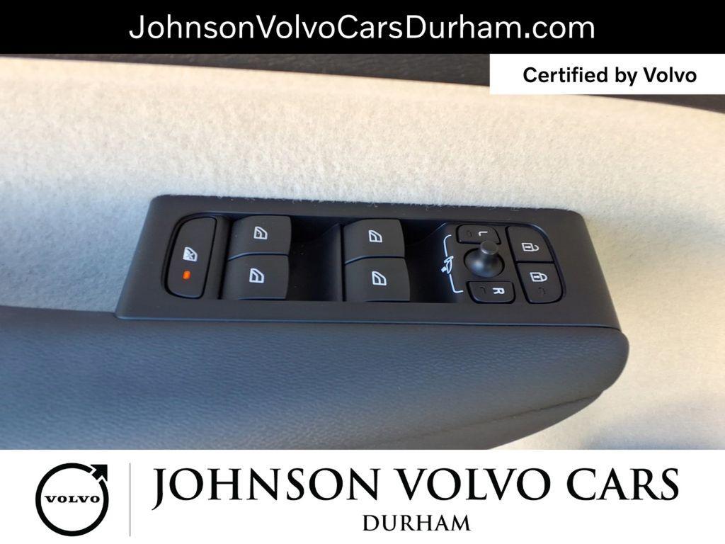 used 2023 Volvo XC40 car, priced at $34,331