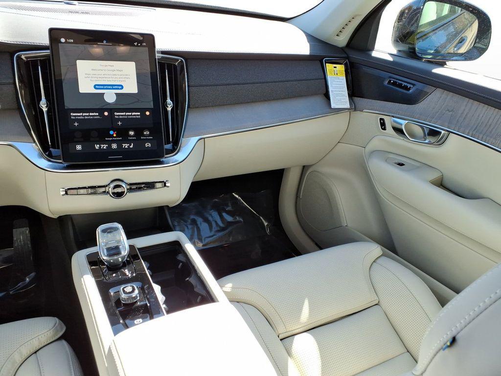 new 2026 Volvo XC90 car, priced at $74,375