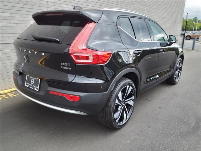 new 2025 Volvo XC40 car, priced at $48,290