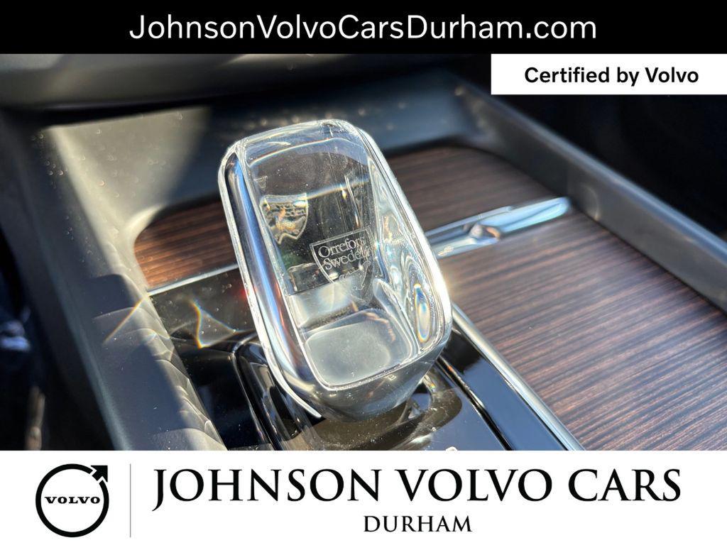 used 2022 Volvo XC60 car, priced at $37,551