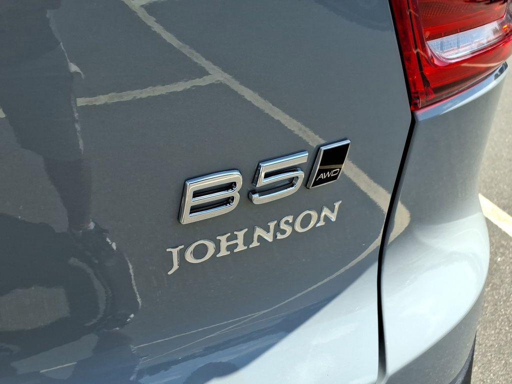 new 2026 Volvo XC40 car, priced at $47,150