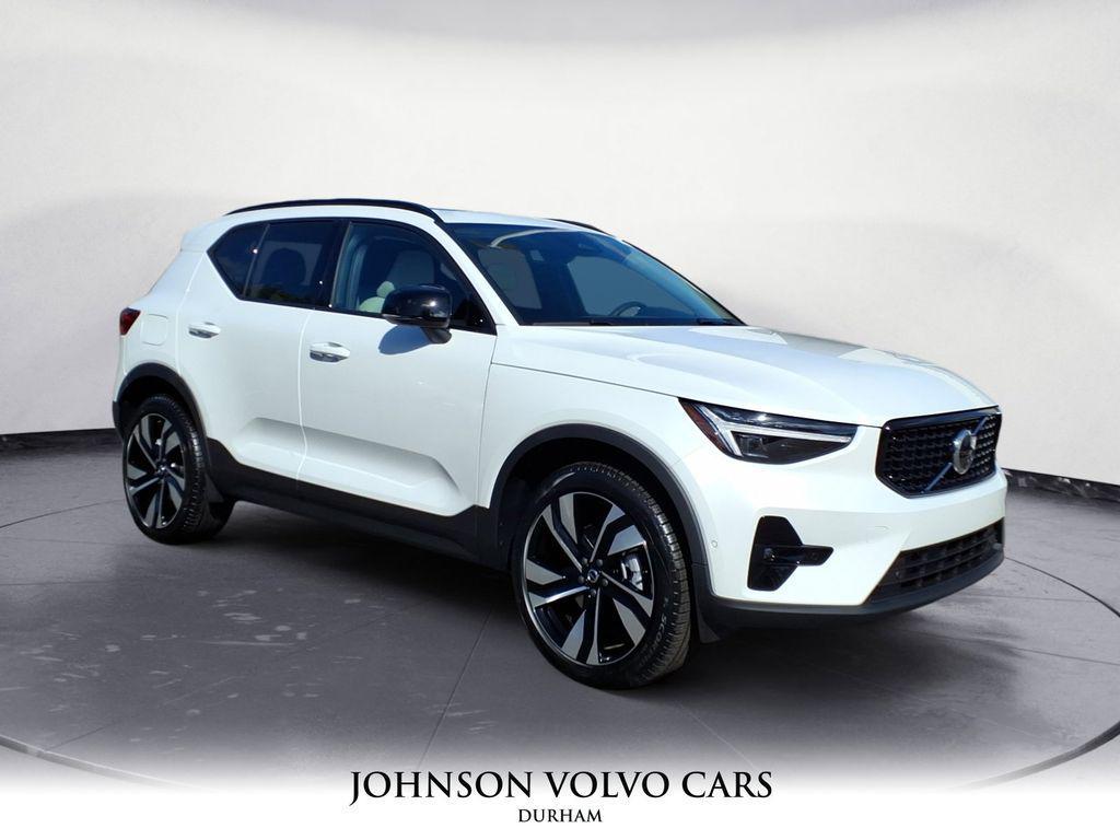 new 2026 Volvo XC40 car, priced at $50,250