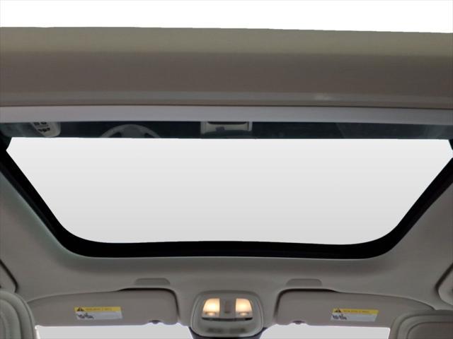 used 2022 Volvo XC60 Recharge Plug-In Hybrid car, priced at $40,221