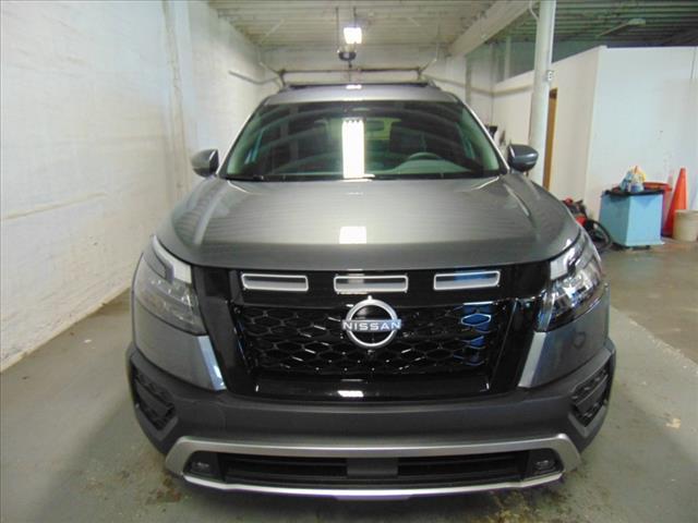 new 2025 Nissan Pathfinder car, priced at $46,595