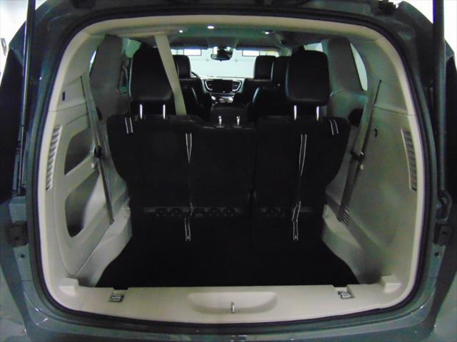 used 2023 Chrysler Pacifica car, priced at $25,843
