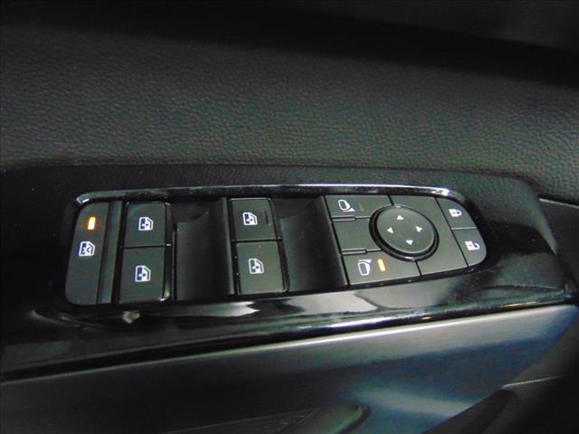 new 2025 Nissan Pathfinder car, priced at $47,385