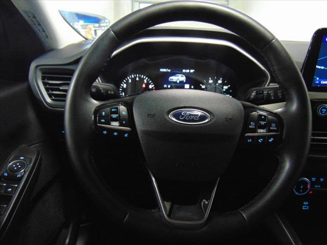 used 2022 Ford Escape car, priced at $24,844