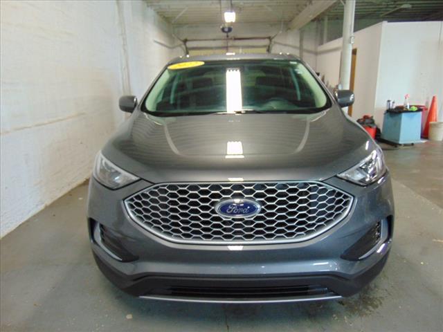 used 2024 Ford Edge car, priced at $27,848
