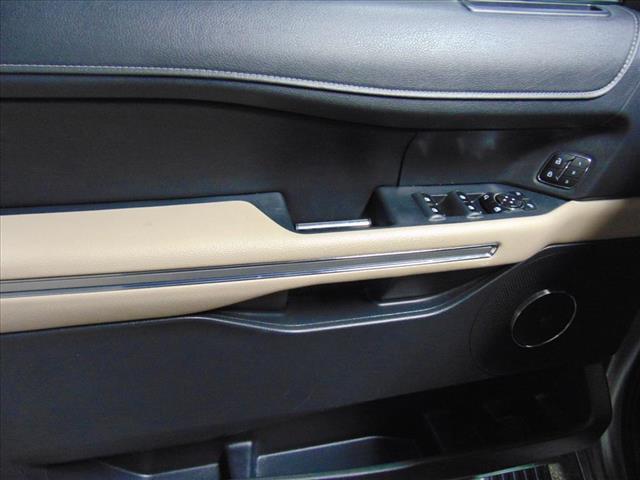 used 2023 Ford Expedition car, priced at $44,858