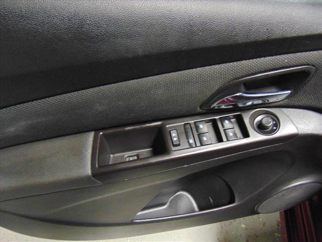 used 2015 Chevrolet Cruze car, priced at $10,488
