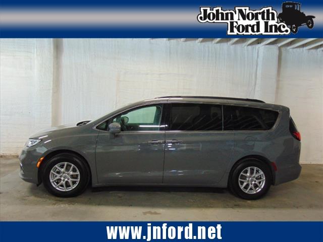 used 2022 Chrysler Pacifica car, priced at $22,848