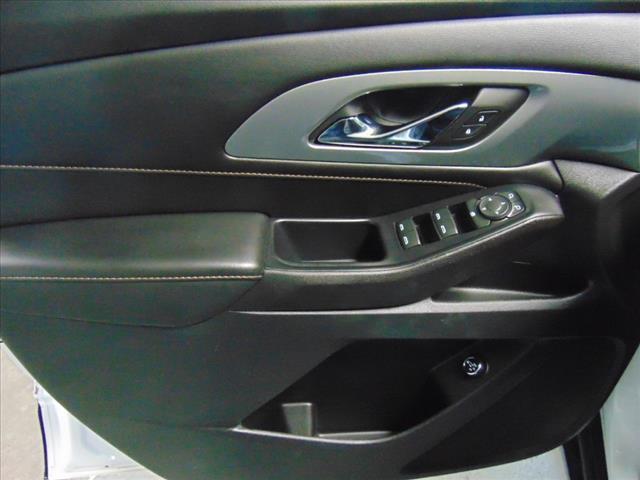used 2021 Chevrolet Traverse car, priced at $26,878