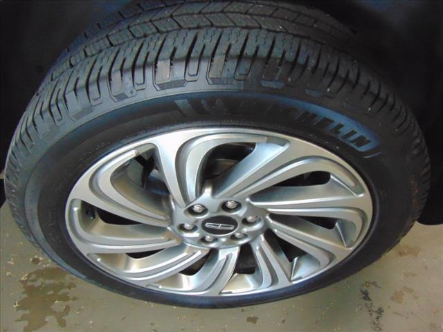 used 2022 Lincoln Navigator car, priced at $42,888