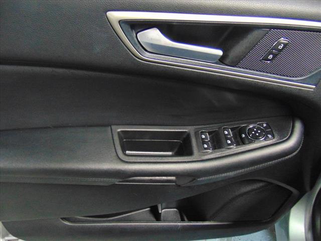 used 2024 Ford Edge car, priced at $22,844