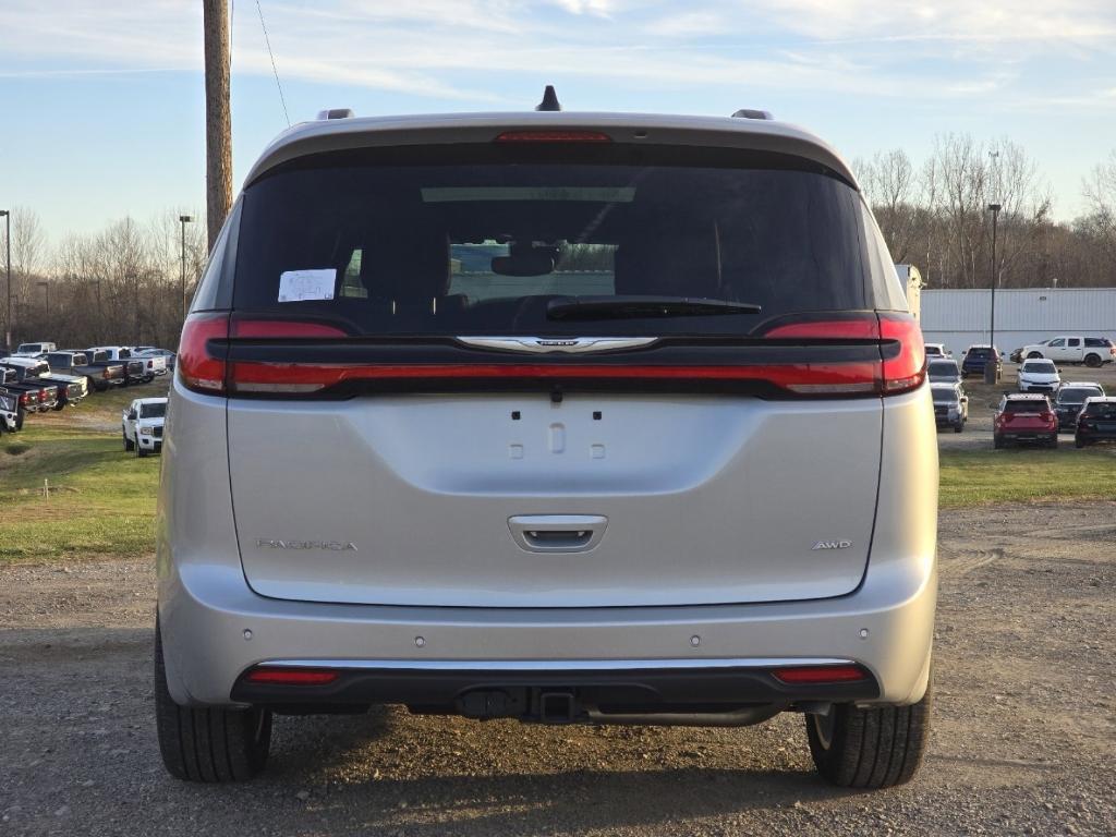 new 2026 Chrysler Pacifica car, priced at $54,500