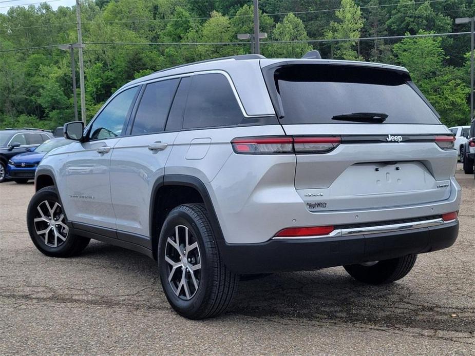 used 2024 Jeep Grand Cherokee car, priced at $46,980