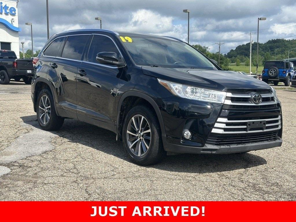 used 2019 Toyota Highlander car, priced at $26,232